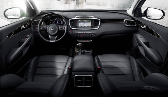 全新索兰托L内饰 全新索兰托L内饰