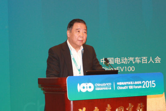 中国汽车工程学会理事长兼秘书长付于武