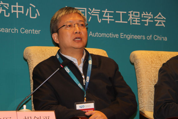 中国道路运输协会城市客运分会常务副理事长 胡剑平