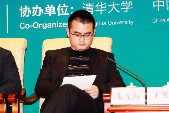 国家电动客车工程技术研究中心的副主任 朱光海 国家电动客车工程技术研究中心的副主任 朱光海