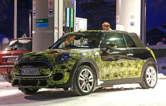 MINI JCW敞篷版谍照曝光 或明年上市