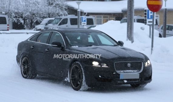 新款捷豹XJ路试谍照 新款捷豹XJ路试谍照