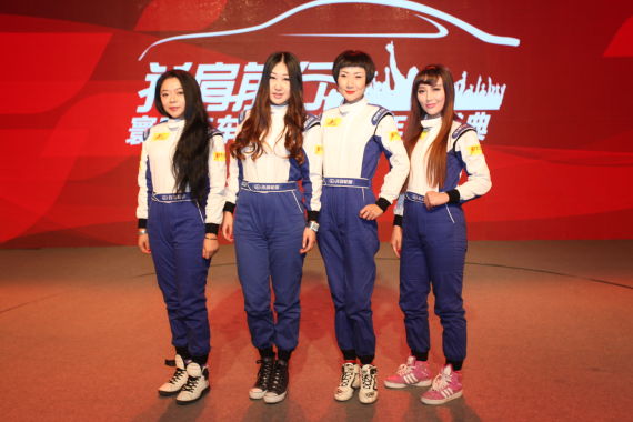 寰球汽车传媒2014年度车评选专业车手评委