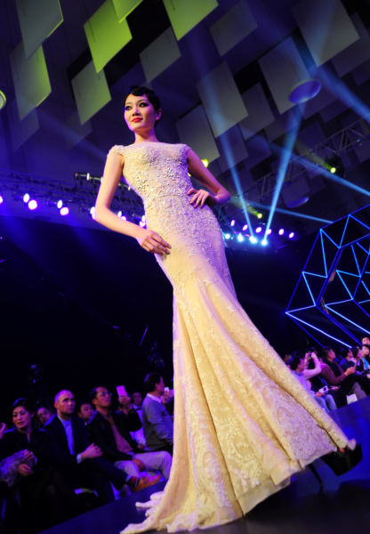 优6助力新丝路模特大赛 优6助力新丝路模特大赛