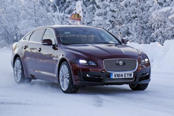 新款捷豹XJ雪地路试谍照