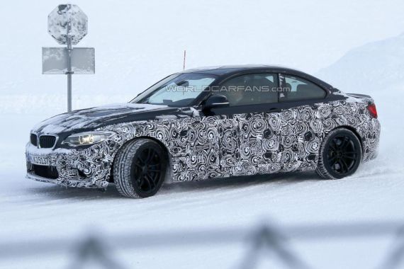 宝马M2最新谍照