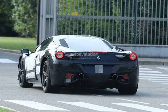 Ferrari 458 M路测谍照