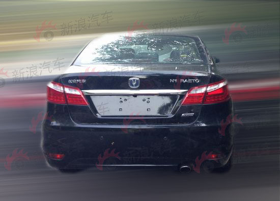 长安全新中高级轿车谍照 力撼吉利博瑞