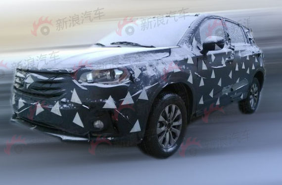 广汽传祺GS4量产车型无伪谍照曝光