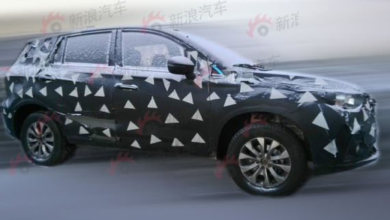 广汽传祺GS4量产车型无伪谍照曝光
