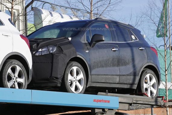 改款欧宝Mokka谍照