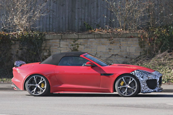 捷豹F-Type SVR谍照