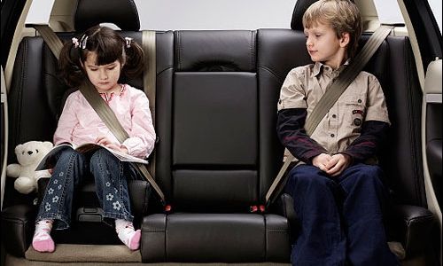 如何辨别山寨儿童安全座椅 