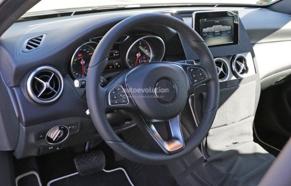 改款奔驰A级内饰谍照曝光