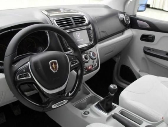 华晨金杯750内饰 华晨金杯750内饰