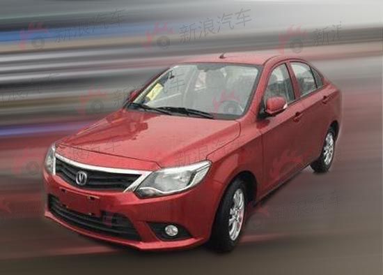 新款长安悦翔V3无伪谍照