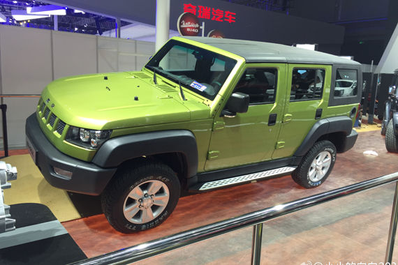 中国版牧马人推出四门版 实用性更强