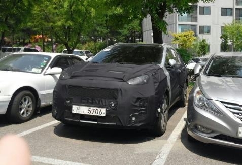 新起亚智跑谍照曝光 