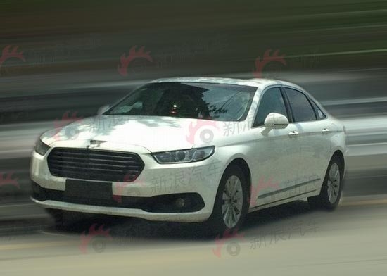 长安福特金牛座低配版谍照