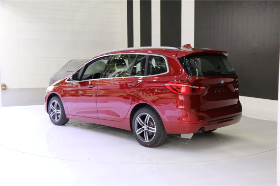 2系旅行车7座版