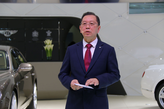 宾利汽车大中华区执行总经理郑友添 宾利汽车大中华区执行总经理郑友添