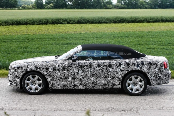 劳斯莱斯曜影谍照曝光