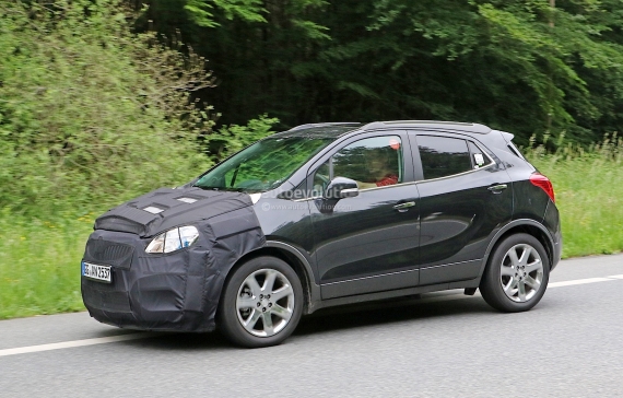 新款别克Encore谍照曝光 新款别克Encore谍照曝光