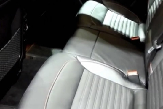 视频：胖哥带你看车展 奔驰GLE350后排