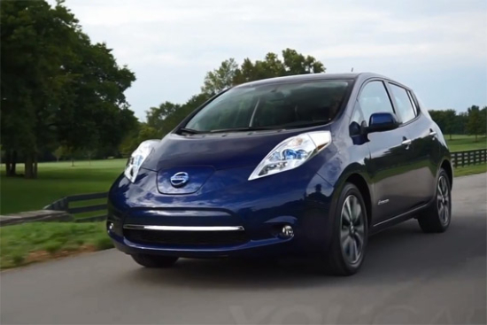 视频：小巧舒适电动力 2016 Nissan LEAF