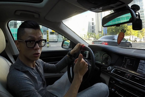 视频：[萝卜实验室]之方向盘手机支架