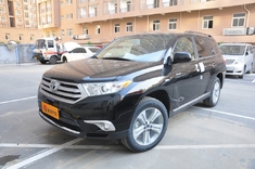 2012款汉兰达2.7L自动两驱豪华版7座