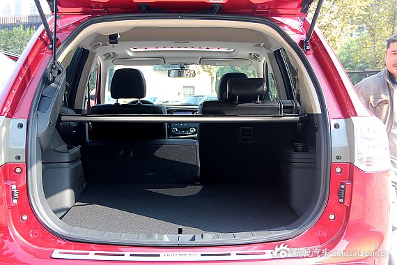 2014款欧蓝德十周年甄红纪念版到店实拍