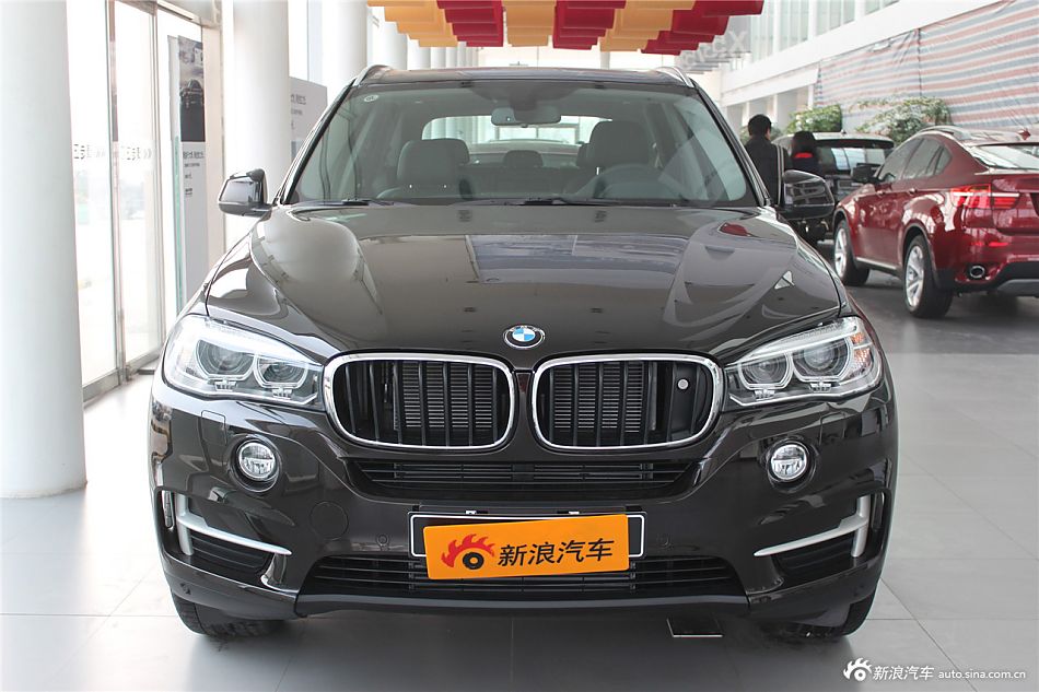奥运冠军助阵北京盈之宝全新BMW X5发布会
