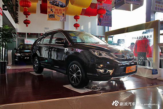 比亚迪S7最低11.99万起 欢迎试乘试驾