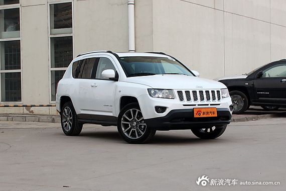 Jeep指南者优惠1.5万元 店内现车销售