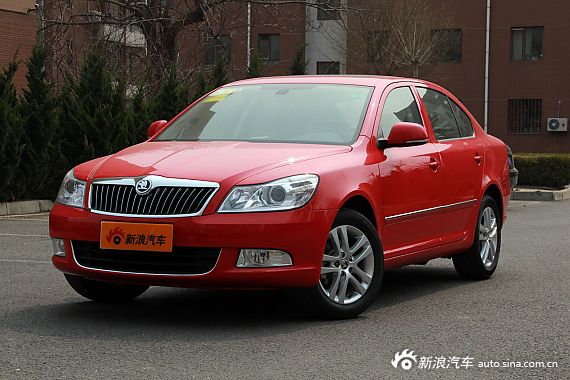 新明锐最高优惠1.7万 置换补贴4000元