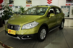 成都实拍体验长安铃木SCROSS锋驭