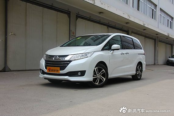 2015款奥德赛2.4L自动至尊版到店实拍