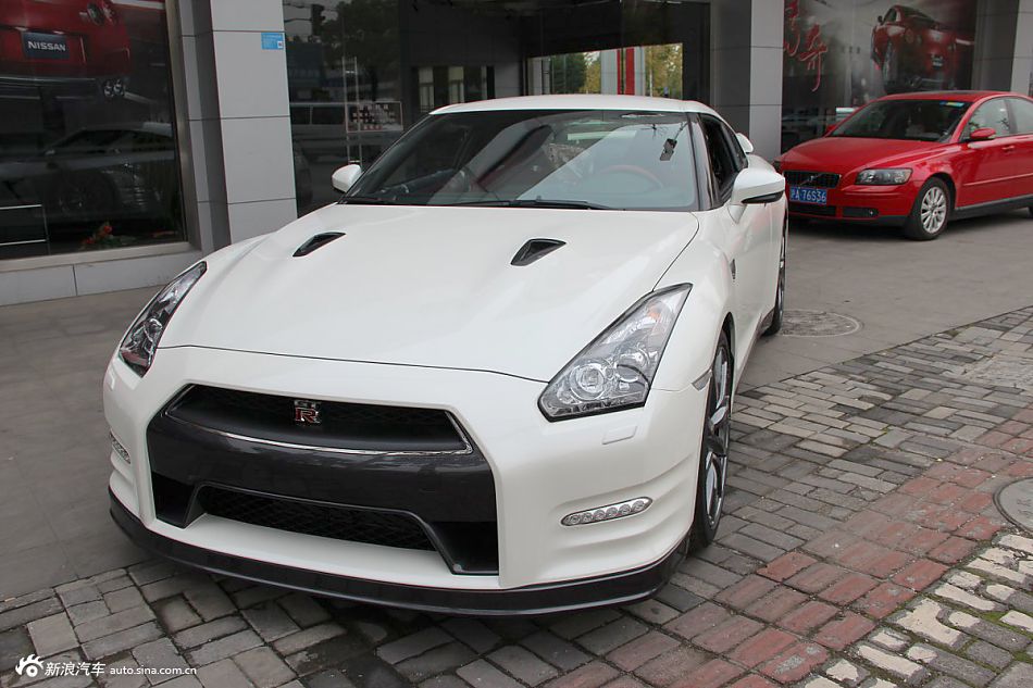 2014款日产GT-R 2014款日产GT-R