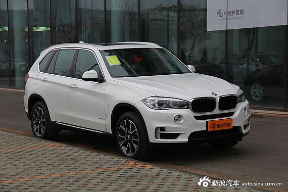 全新宝马X5登陆重庆 售价87.7-177.3万