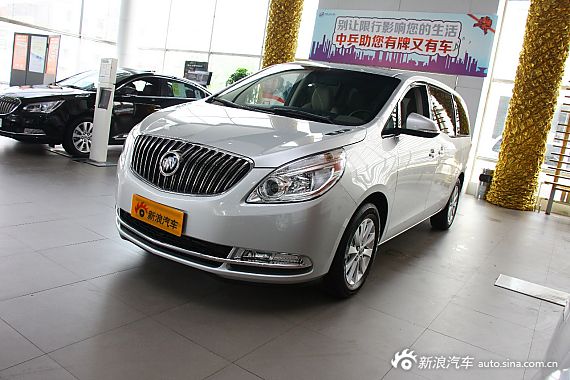 2014款GL8 2.4L CT豪华商务舒适版到店实拍