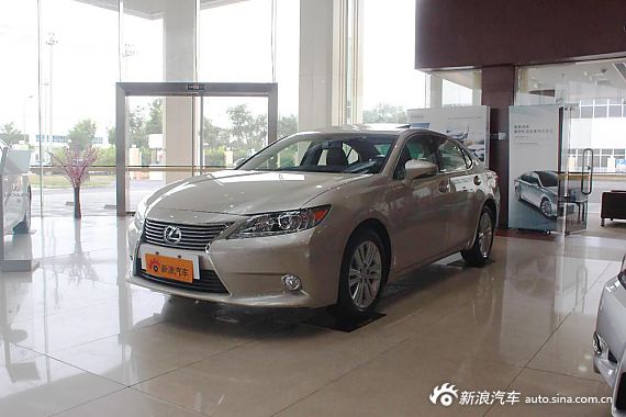 雷克萨斯ES最高优惠3.1万元 现车充足