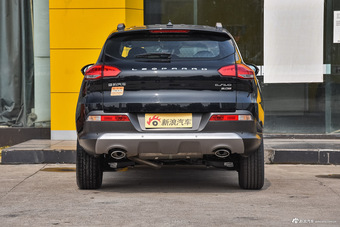 2015款猎豹CS10 2.0T手动风尚版 纽约黑