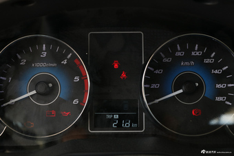 2018款中兴威虎 2.8T柴油国V两驱精英型中双CA4D28C5-1B