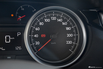 2016款东风标致408 1.6T自动豪华版