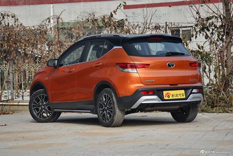 2016款东南DX3 1.5L 手动旗舰型