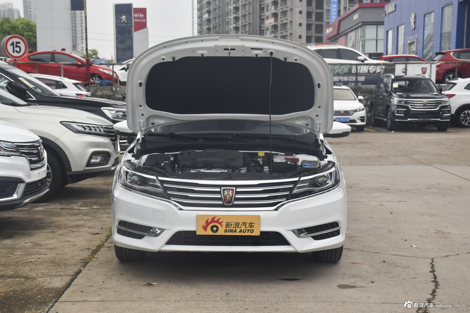 2018款荣威i6 1.5T手动豪华版20T