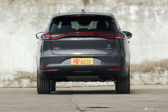 2018款比亚迪唐新能源2.0T全时四驱智联创享型7座