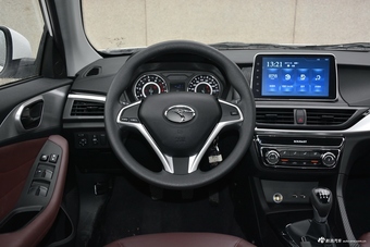 2019款东南A5翼舞 1.5L手动豪华版国V