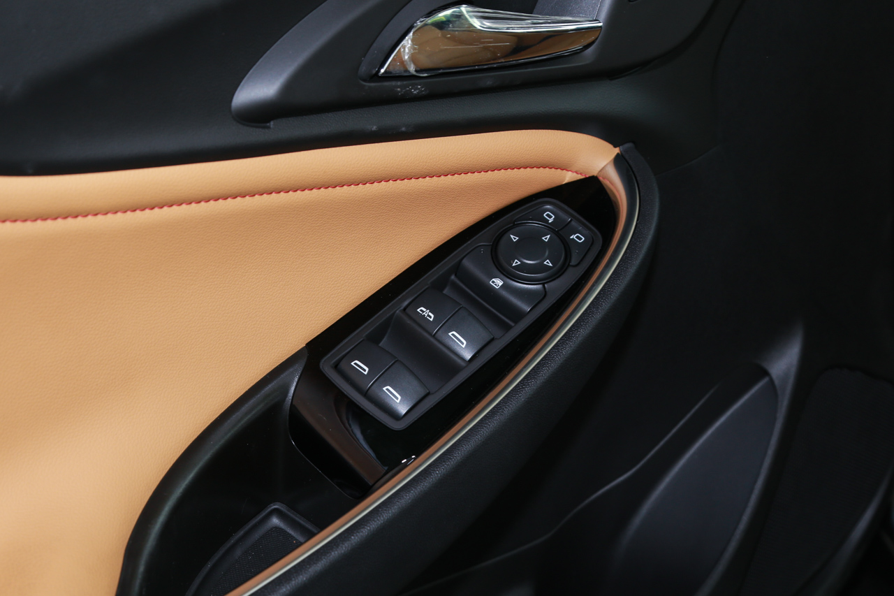 2016款迈锐宝XL 1.5T自动双离合锐耀版